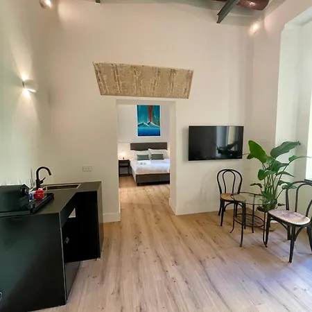 Rolando Domus Bed & Breakfast Naples Exterior photo